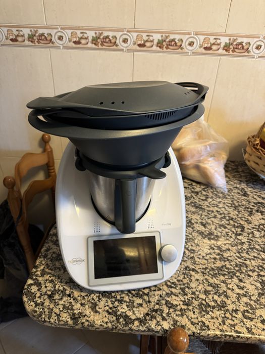 Bimby TM6 Praticamente nova