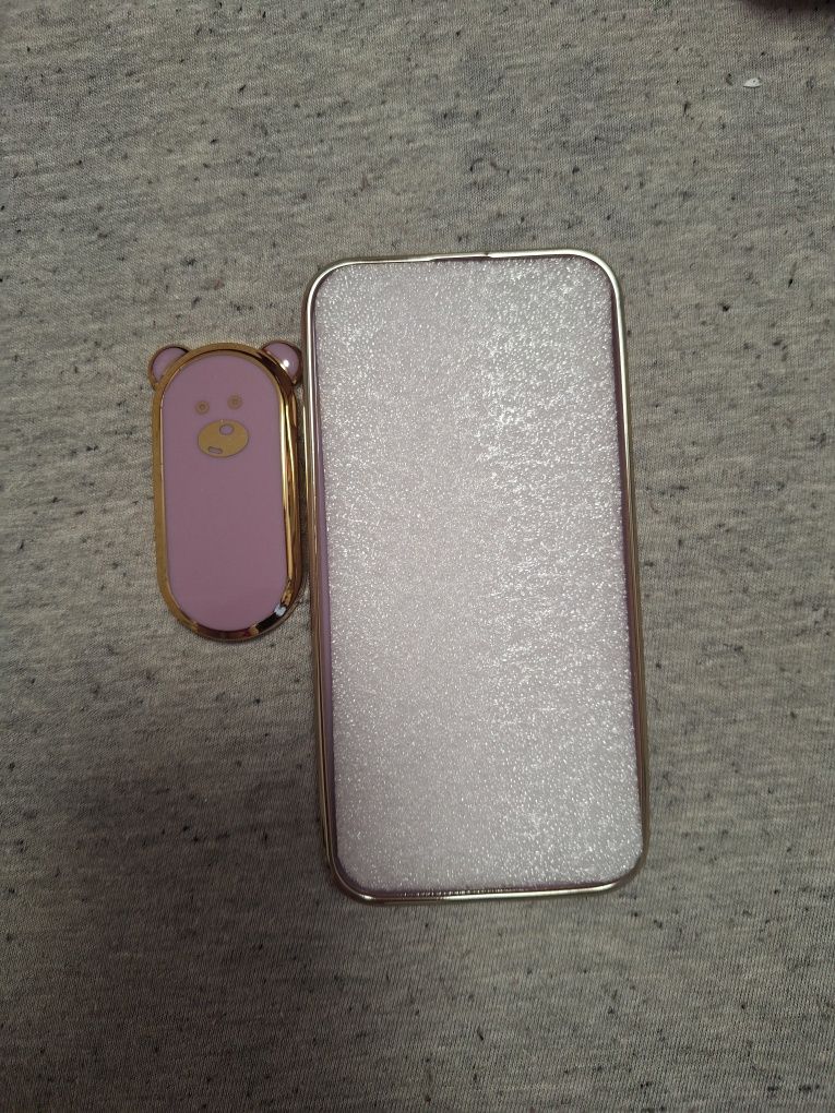 Nowe  etui  do iPhone 13 .