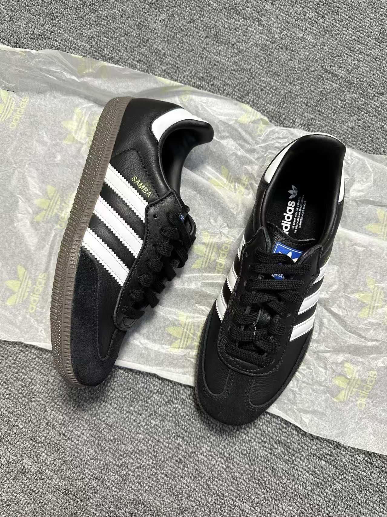 adidas Samba OG Black White Gum 36 EU / 4US / 22 CM