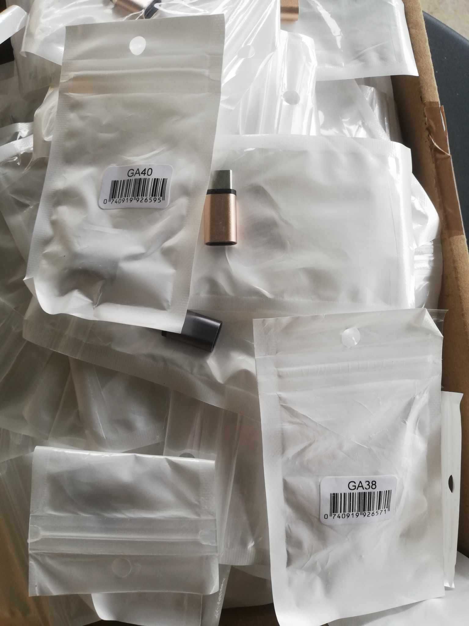 Adapter o złączach Micro USB i USB typ C