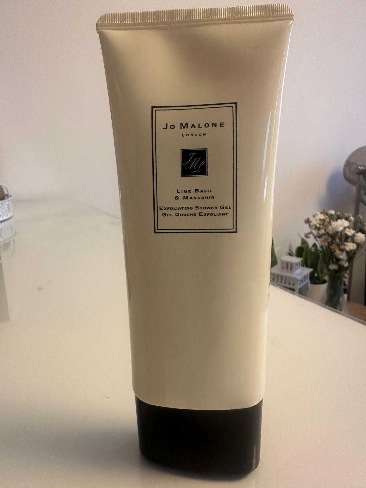 Jo malone lime basil and mandarin exfoliating shower gel 200 ml.