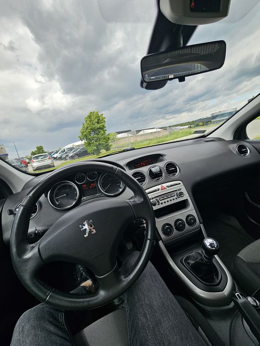 Peugeot 308, nowe turbo