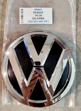 Эмблема значок на решетку радиатора Volkswagen VW PASSAT 19>20" передн