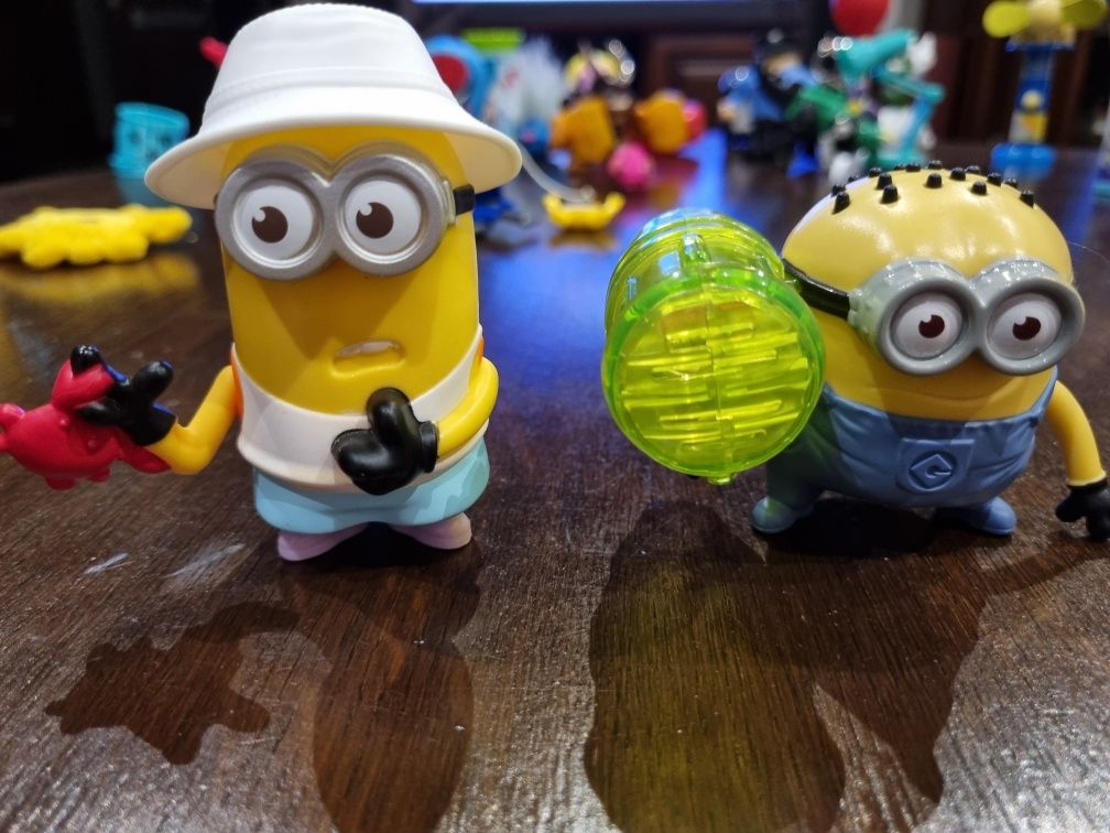 Minionki Kevin i Bob  figurki zabawki interaktywne zestaw paka komplet
