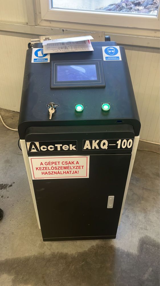 Acctek akq 100 laser usuwanie rdzy farb lakierow itp