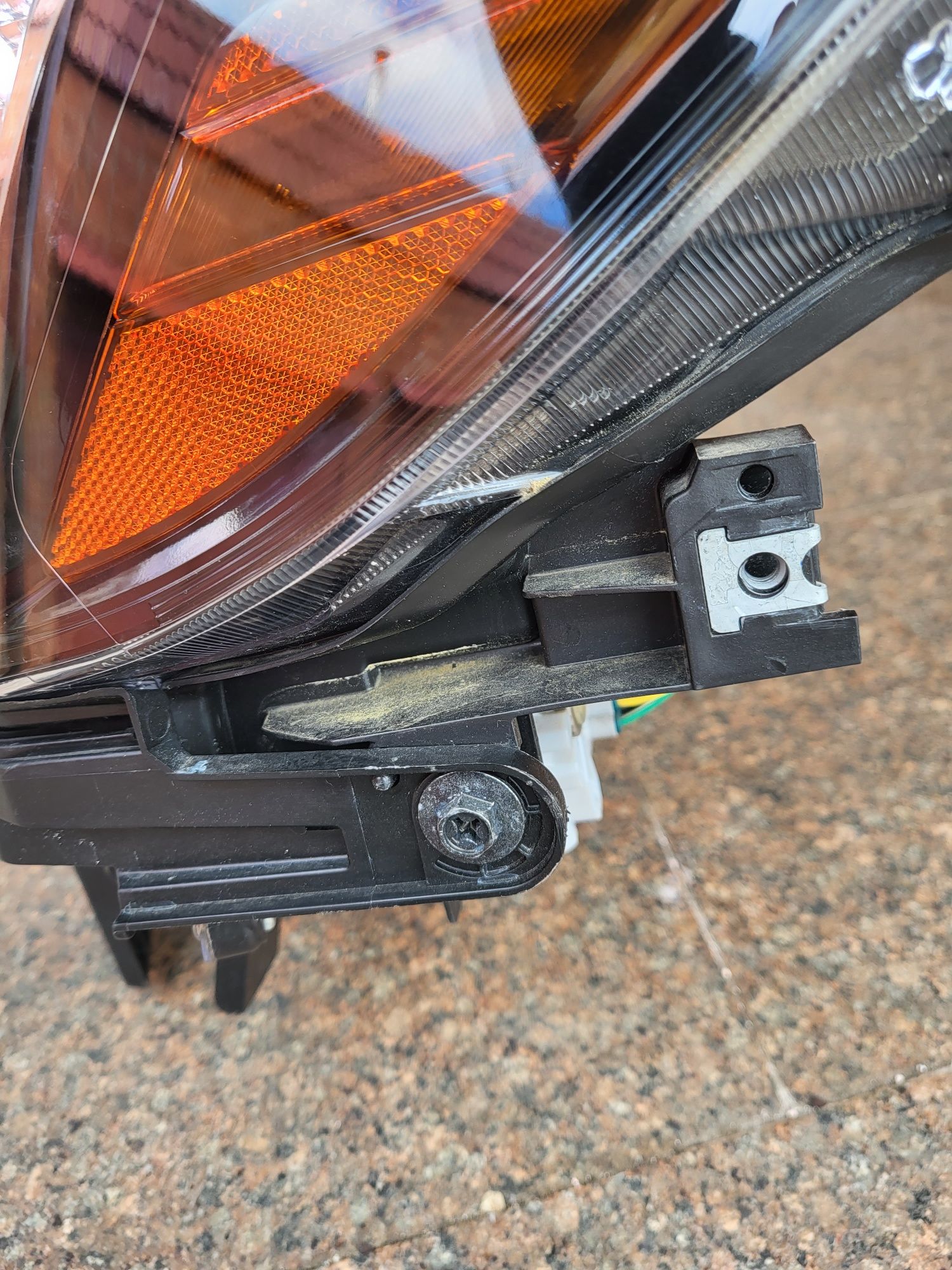 Фара ліва адаптивна з AFS Subaru Forester SK S14 2021-2022