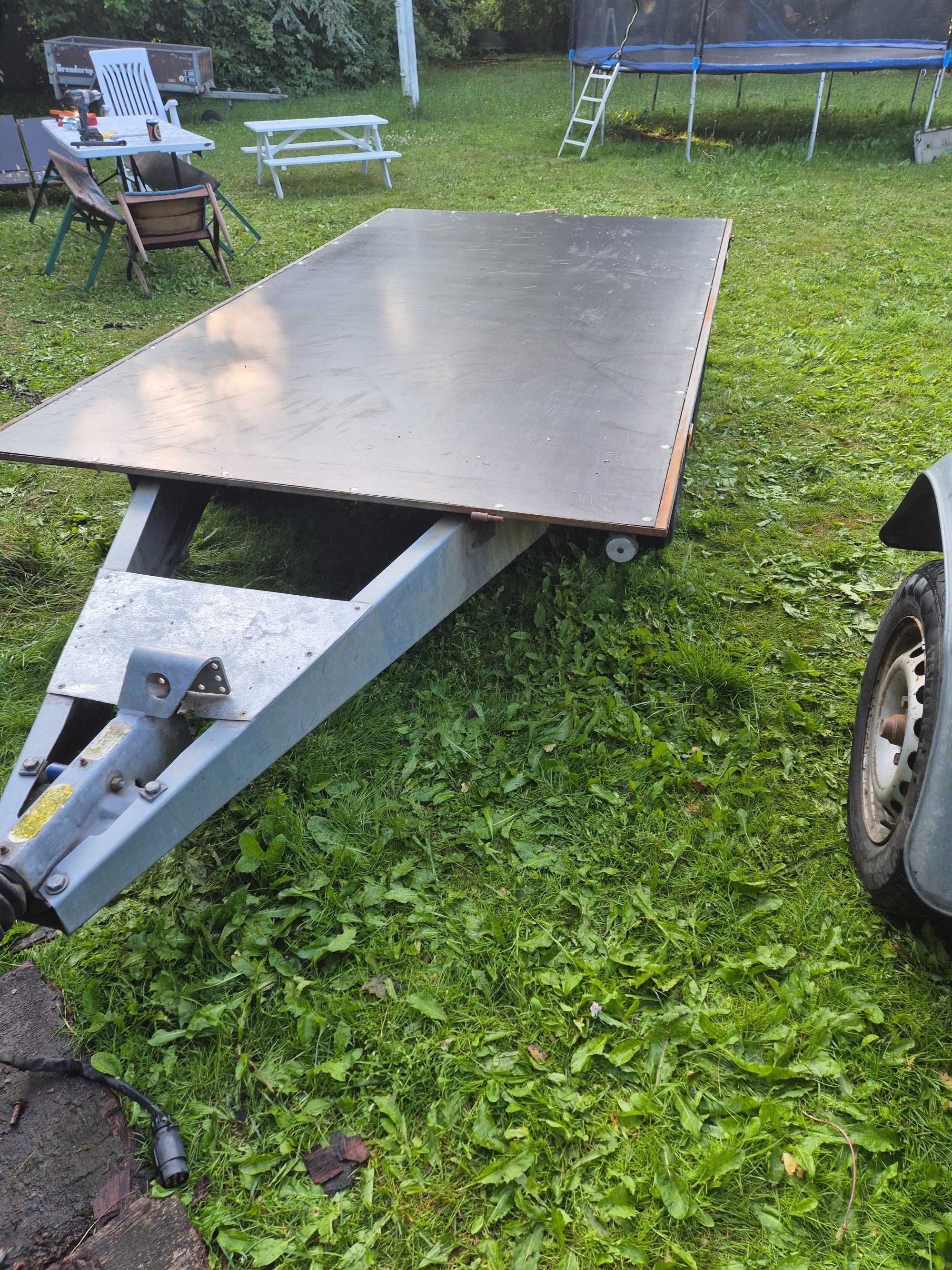 Przyczepa ssmochodowa 750kg