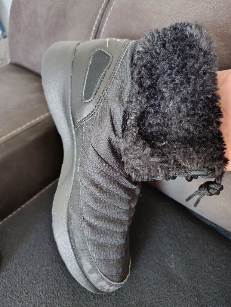 Zimowe buty Nike z futerkiem
