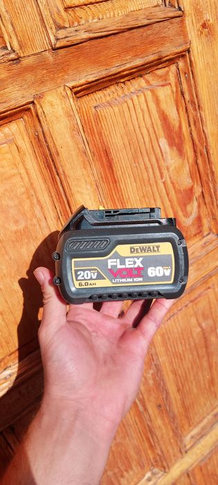 Акумулятор DeWalt 6ah flex volt
