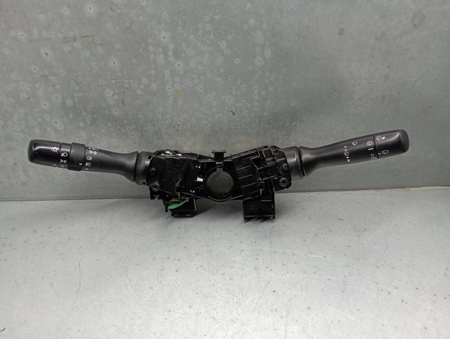 Conjunto / manetes de luzes e limpa vidros TOYOTA Aygo (_B4_)