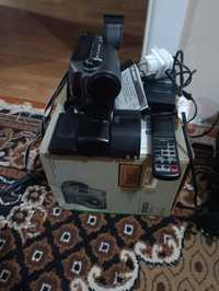 Видеокамера Canon UC 850