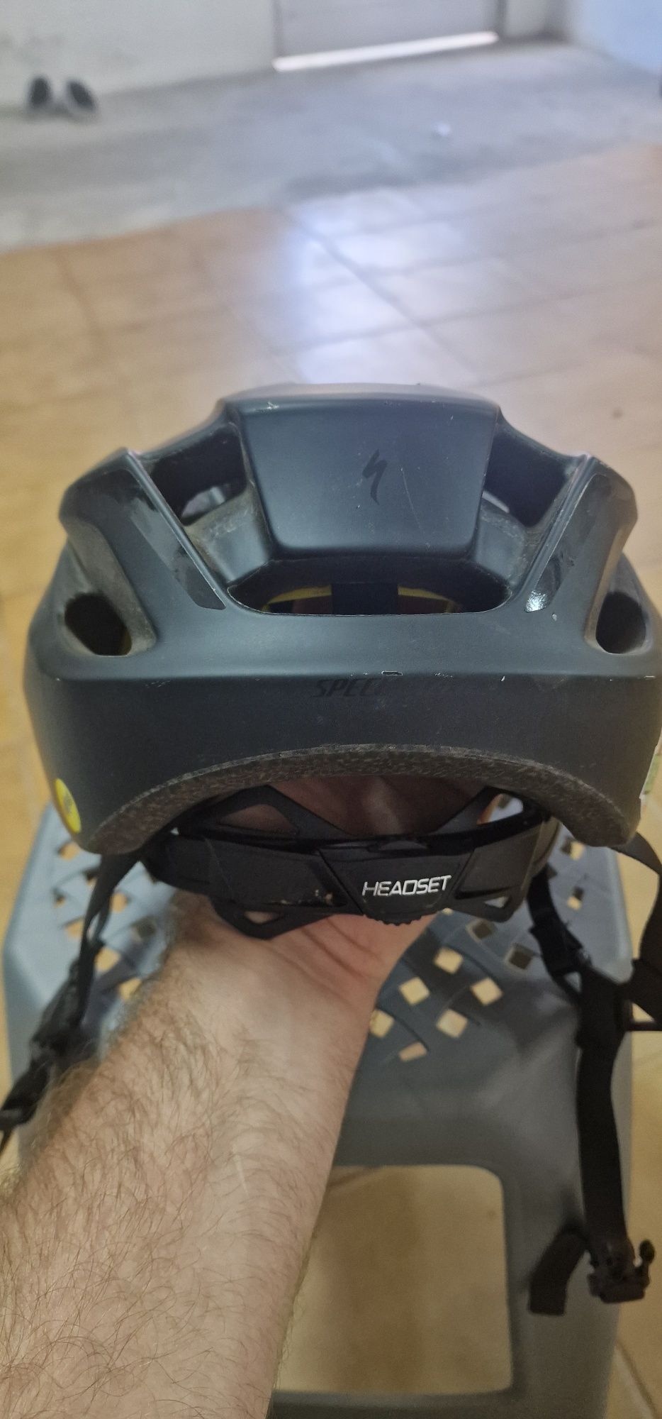 Capacete specialize