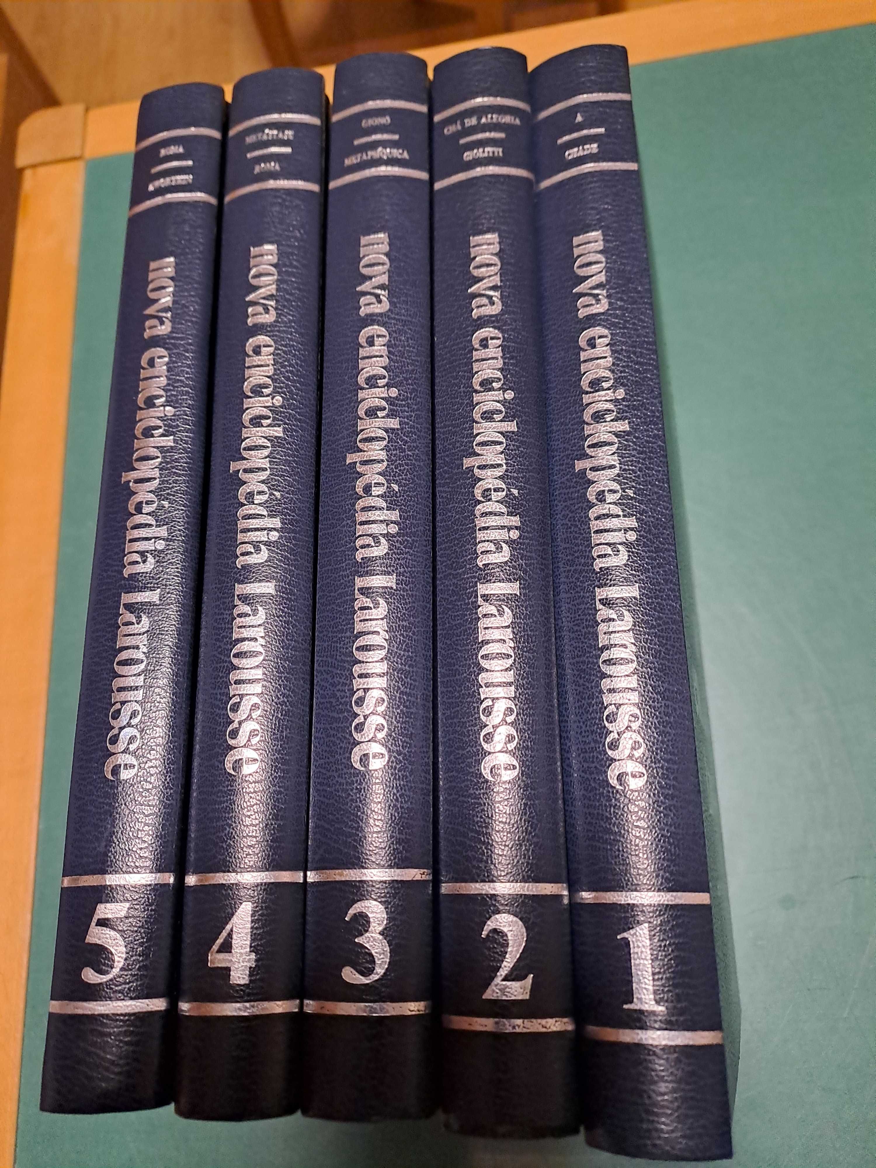 Enciclopédia Larousse