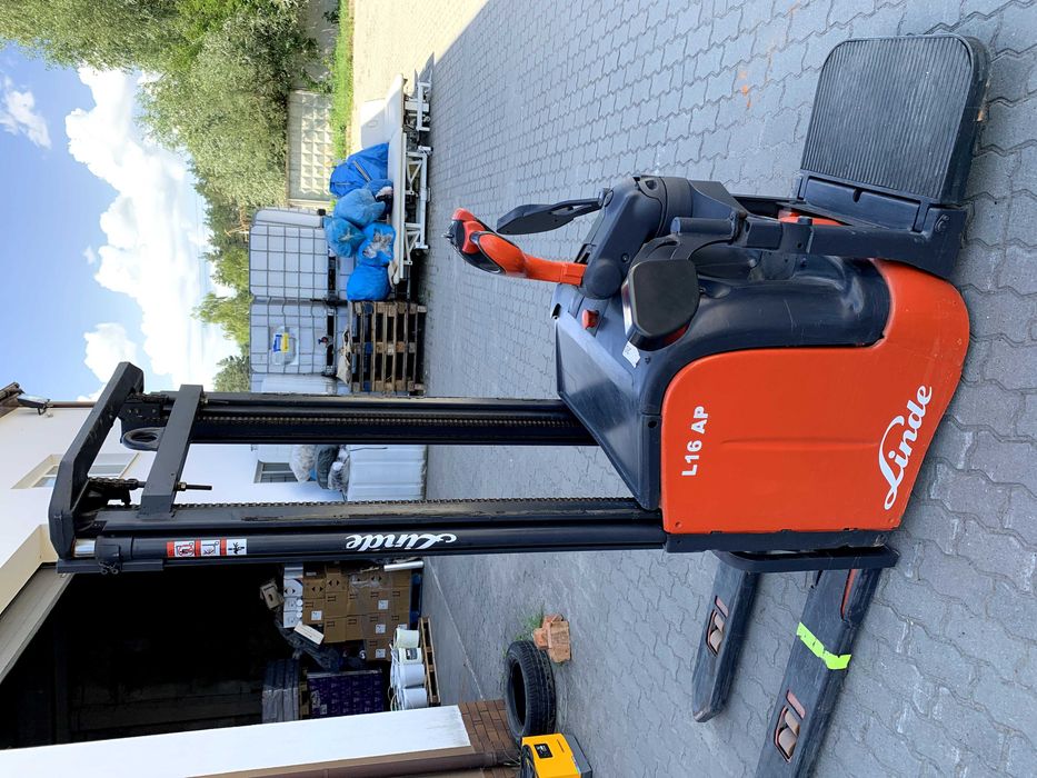 Електричний навантажувач linde L 16 AP + ЗП Jungheinrich SLH 300