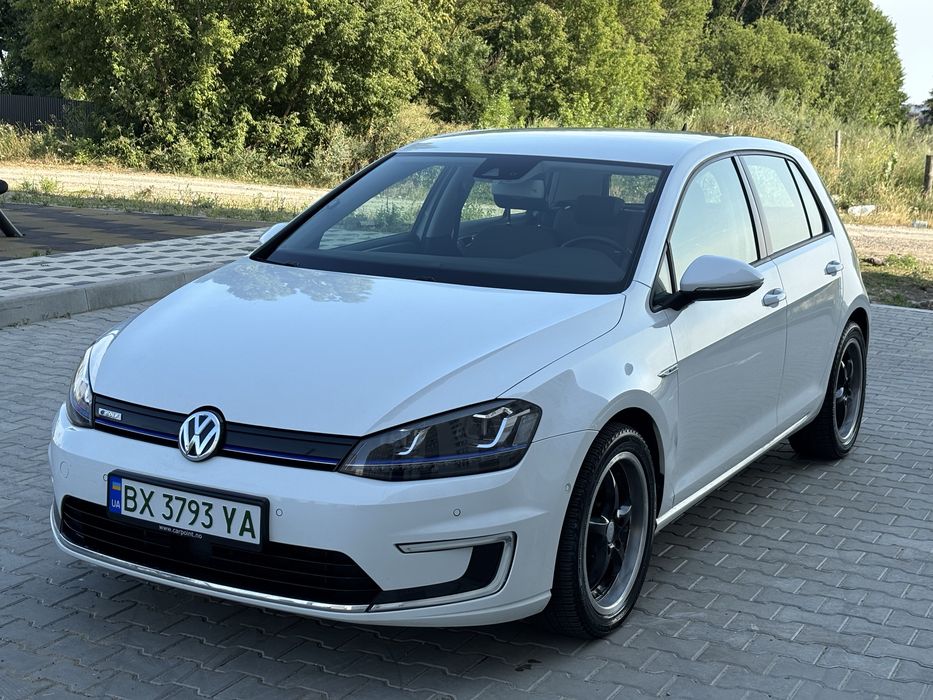 Продам Є Гольф не бит не крашегий