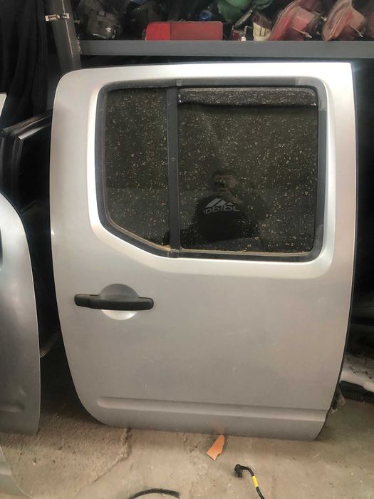 Двери кузов стекла кабина Nissan Navara d40  навара двери 2005-2012
