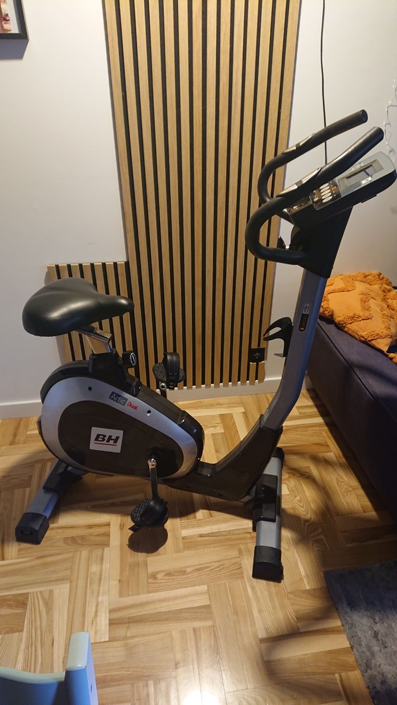 Rower stacjonarny bh artic dual h674u