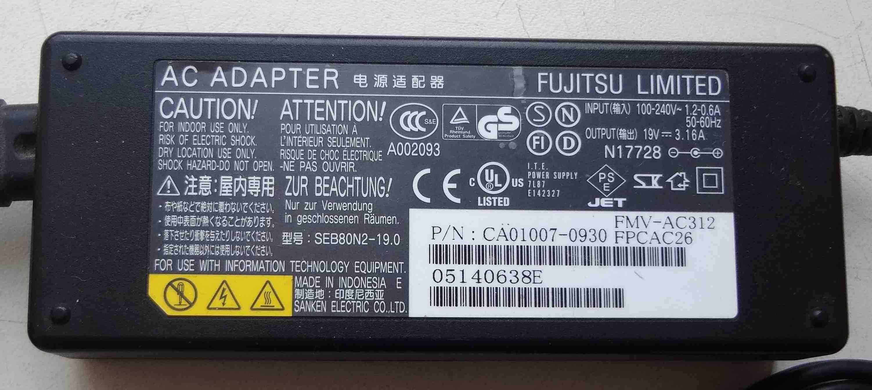 Блок питания Fujitsu 19V 3.16A FMV-AC312 адаптер