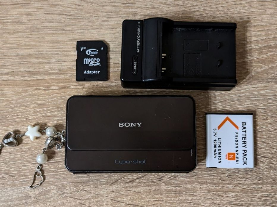 SONY cyber-shot (dsc-t99)