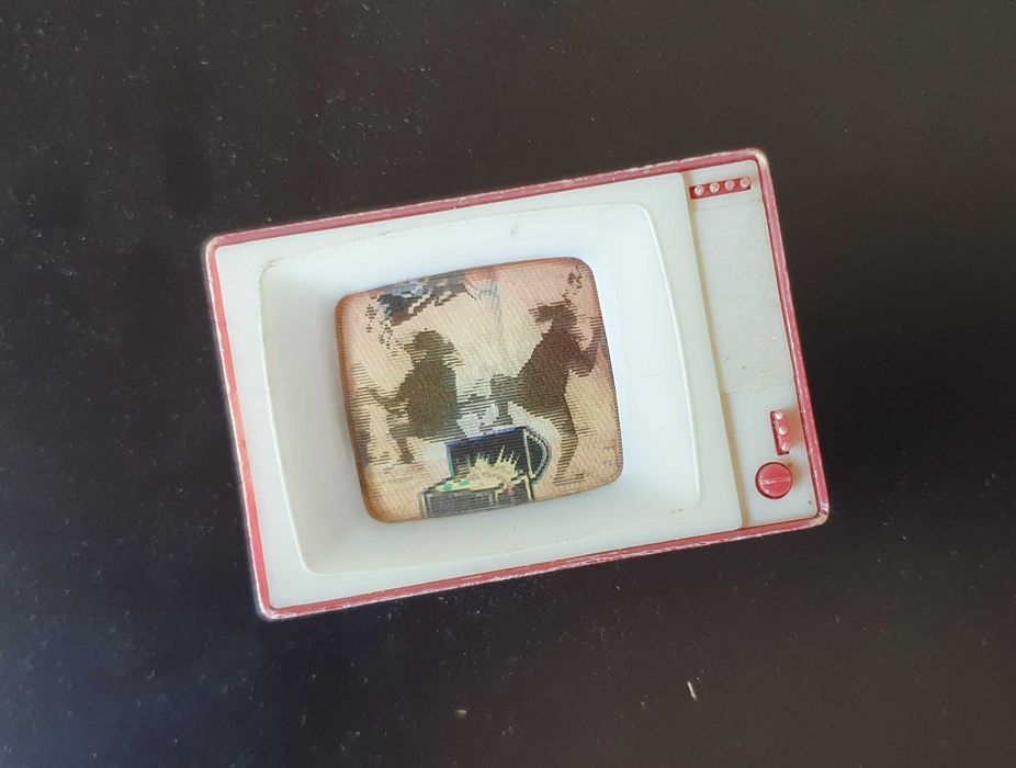 Internova-Hamburg, Muito rara TV Afia / Apára / Aguça Lápis - Anos 50