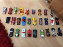 Autka Hotwheels. Razem lub pojedyczno!