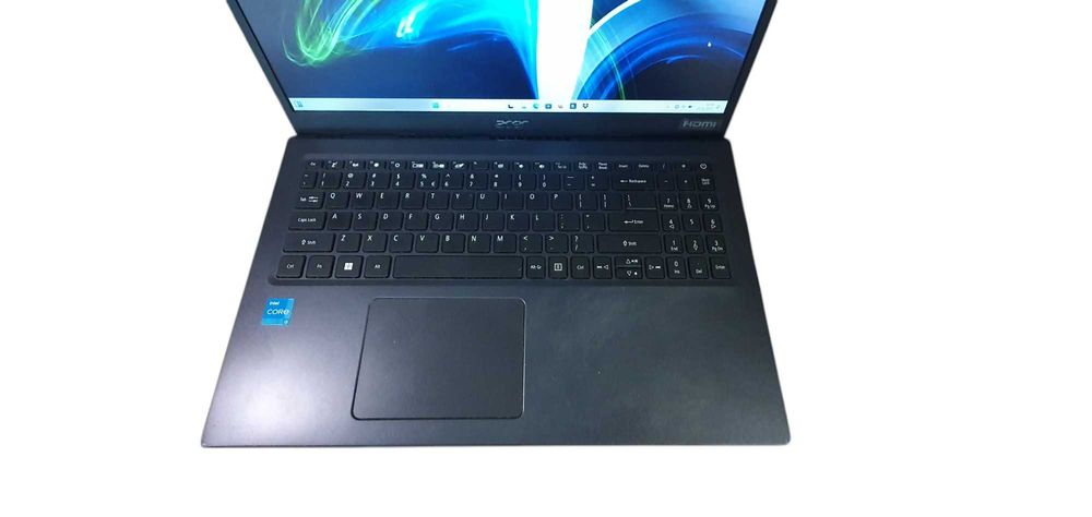 Laptop Acer Extensa 15  Intel Core i3 8 GB / 256 GBczarny