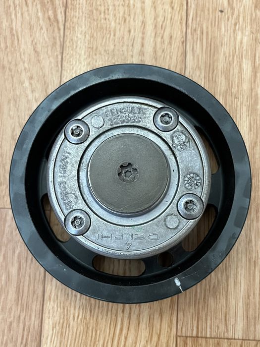 Шестерня фазорегулятор Renault Megane Scenic Duster 1.6i 16V K4M