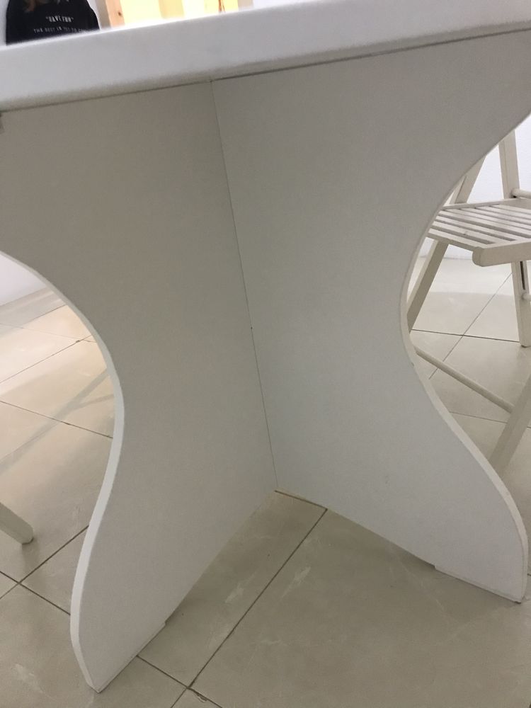 Mesa madeira lacada a branco