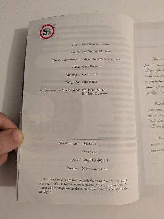 Livro 'O Código Da Estrada' - Carta de Condução
