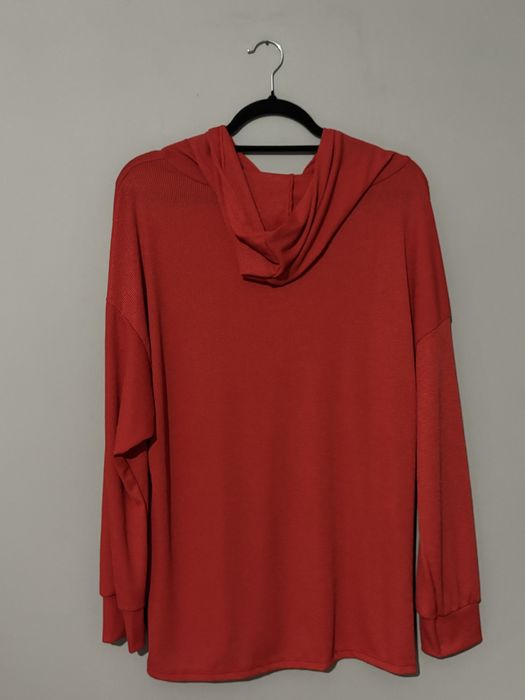 Cudowny komplet prążkowy czerwony