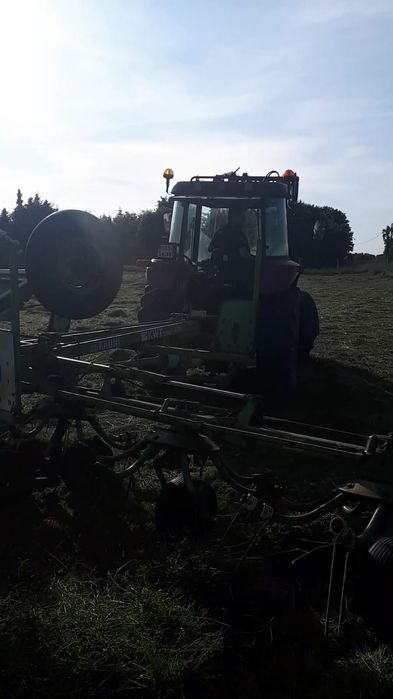 Przetrząsarka przewracarka do siana krone tandem