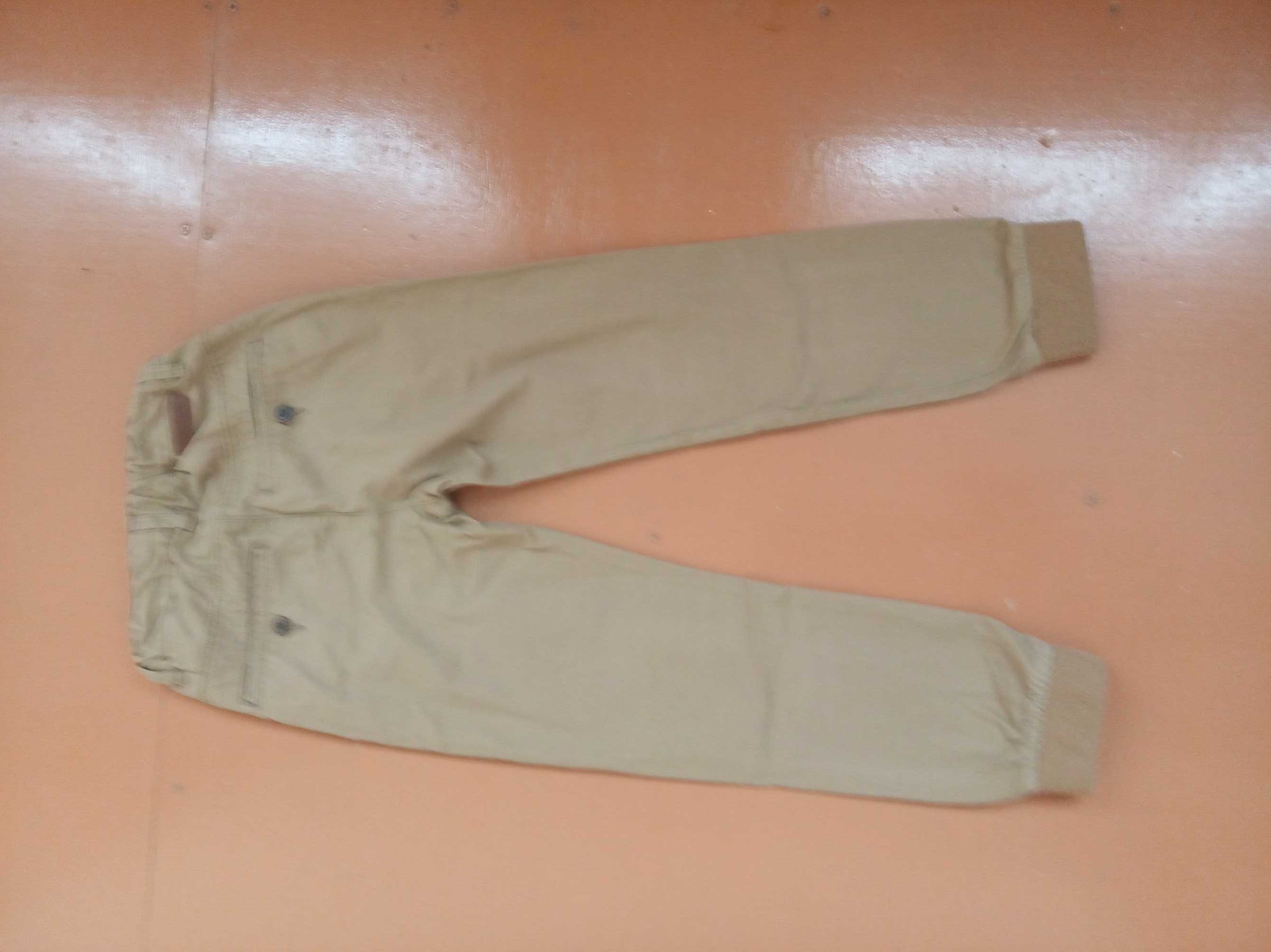 Продам світло-коричневі штани хлопчику 110-122 см двоє на вибір