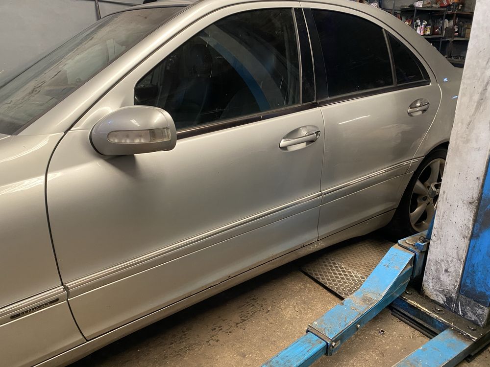 Portas / modulos / fechadura Mercedes-Benz w203 classe C