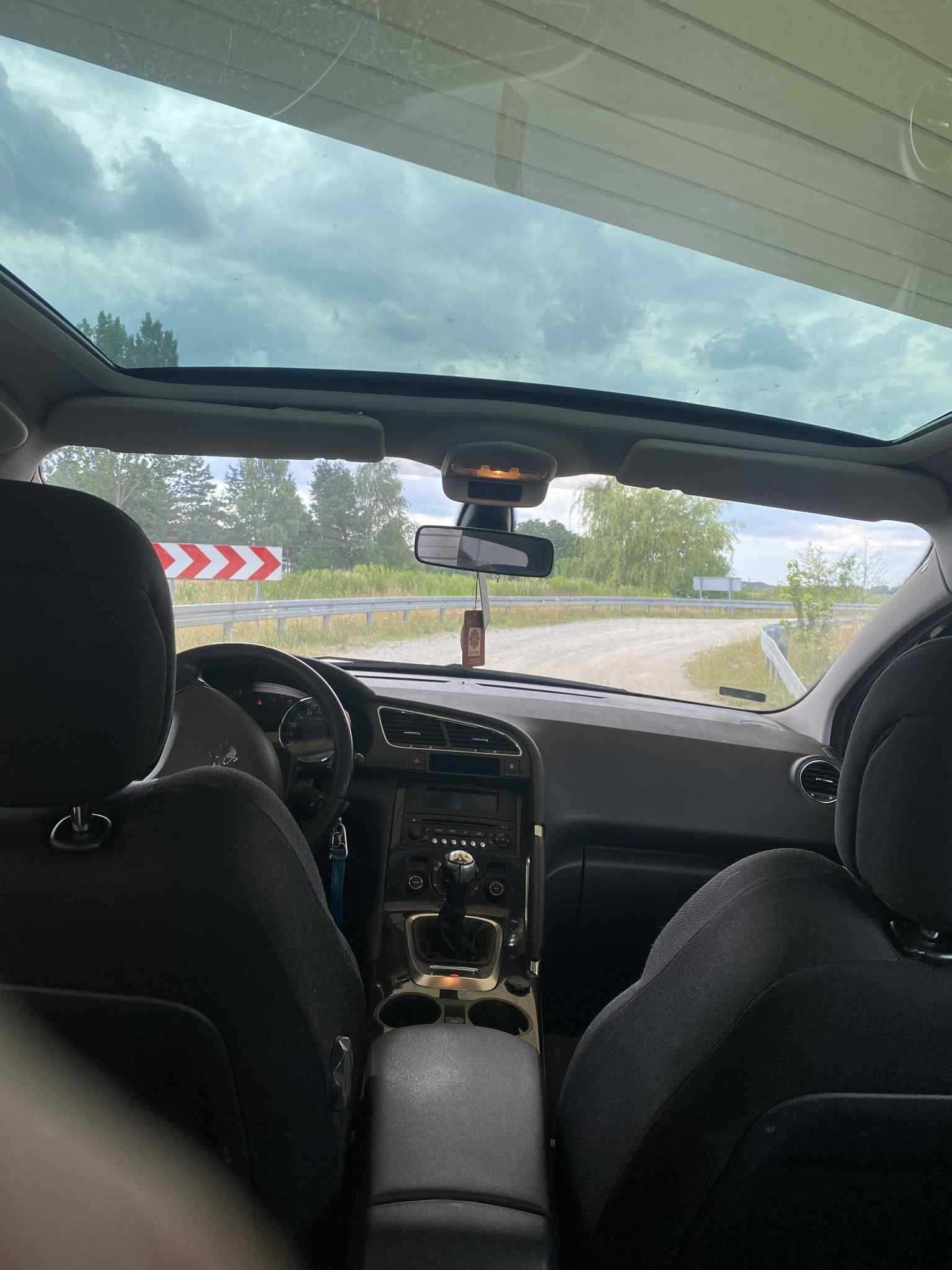 Sprzedam Peugeot 3008
