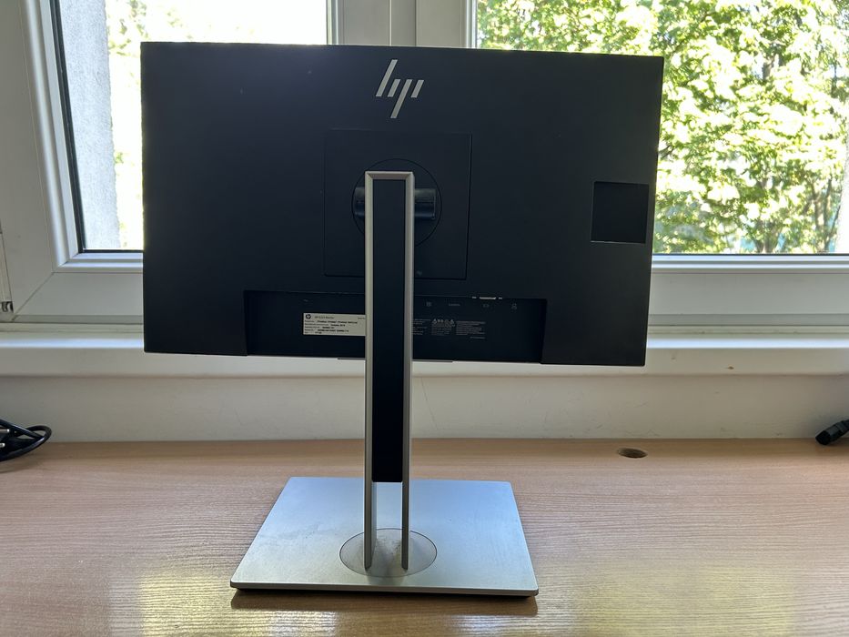 Monitor HP E223 – 21,5” Full HD