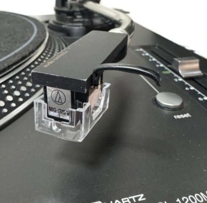 Проигрыватель винила Technics SL-1200MK5