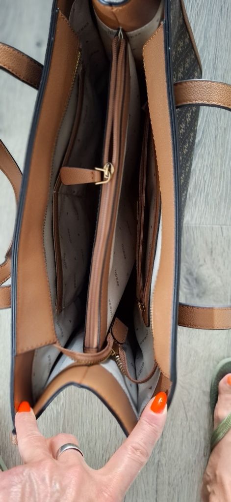 Torebka damska GUESS