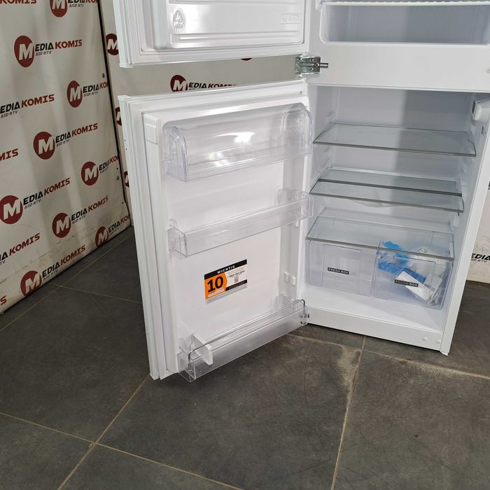 Lodówka Bauknecht KDI 12S1 (12m-scy gwar)Klasa F /35dB/122cm wys/218 l