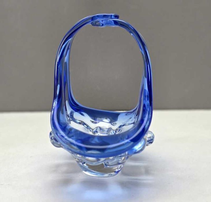 Szklany koszyk lata -60-te proj. Jan Beránek huta  Škrdlovice, Bohemia