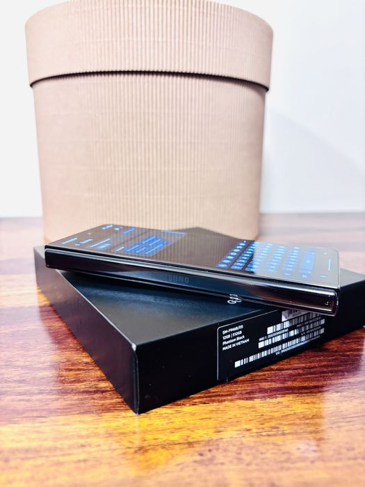 Samsung Galaxy Fold 5 512gb, okazja!