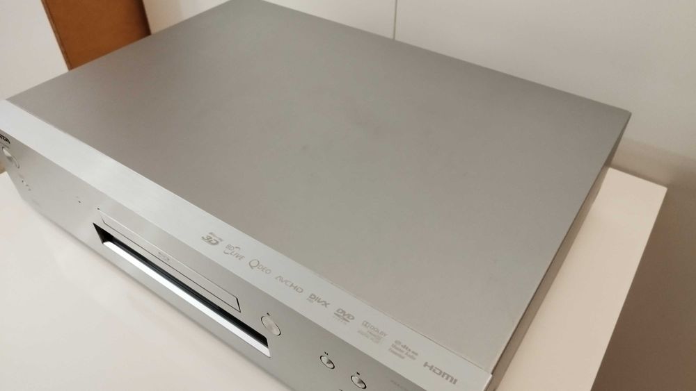 ONKYO Blu-Ray Disc Player BD-809