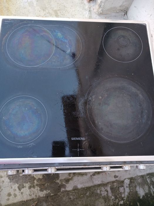 Духовой шкаф Bosch с варочной плитой Siemens