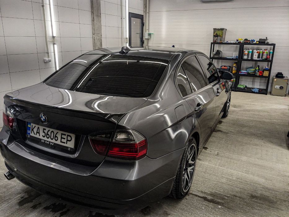 Продам Bmw e90.
