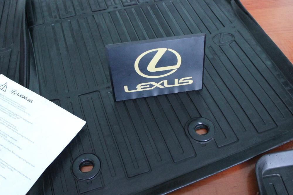 Оригинальные резиновые Коврики LEXUS LX-570 новые фирменные JAPAN
