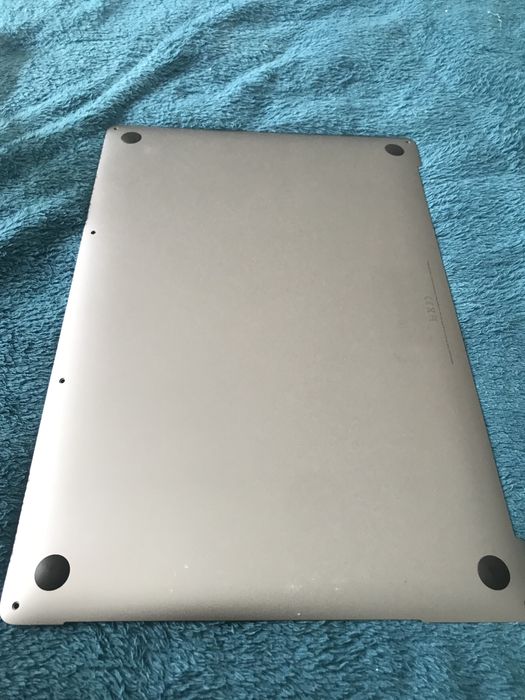 Запчастини до macbook pro 16 2019