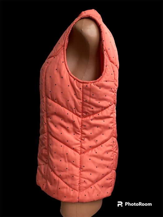 Жилетка / безрукавка женская