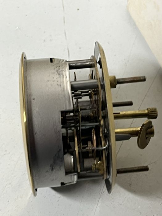 Zegar mechaniczny Mercedes do zabudowy – Made in Germany, lata 70./80.