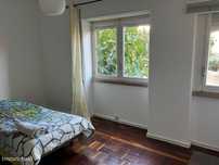 644959 - Quarto luminoso com cama de solteiro...