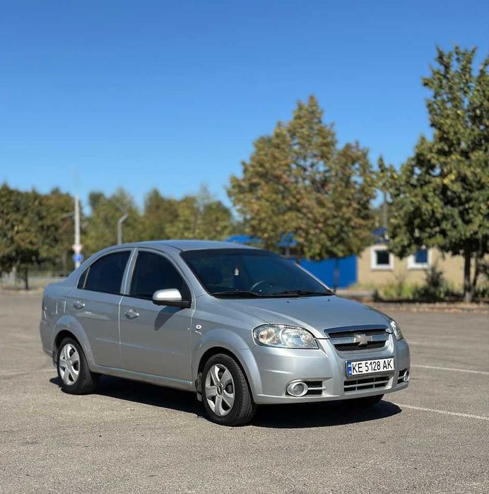 Продам Авео т250 на газу в гарному стані