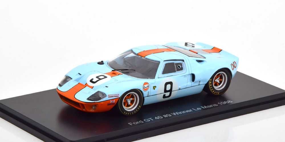1/43 ford gt40 winner 24h le mans 1968 (spark)